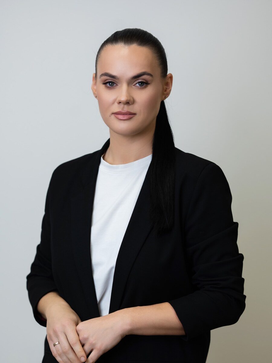 Justina Leščinskienė — medicinos registratorė, Derma Sapiens